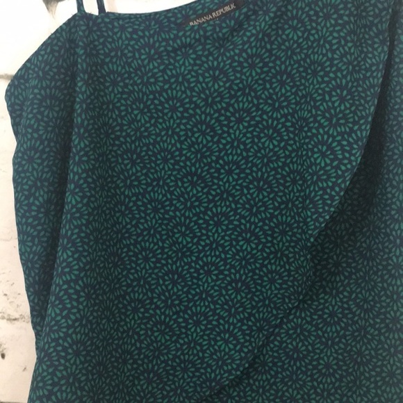 Banana Republic feminine top - Picture 2 of 6